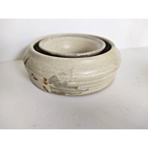 Pottery Pansy Posy Ring Phil Yordy, Conestoga River Pottery, St. Jacobs, Ontario - Picture 4 of 10